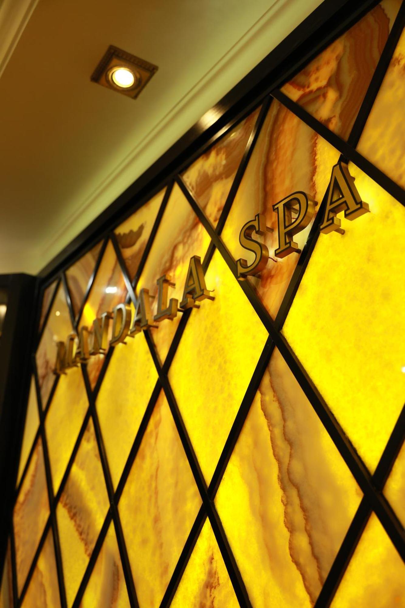 Golden Palace Hotel Yerevan Luaran gambar