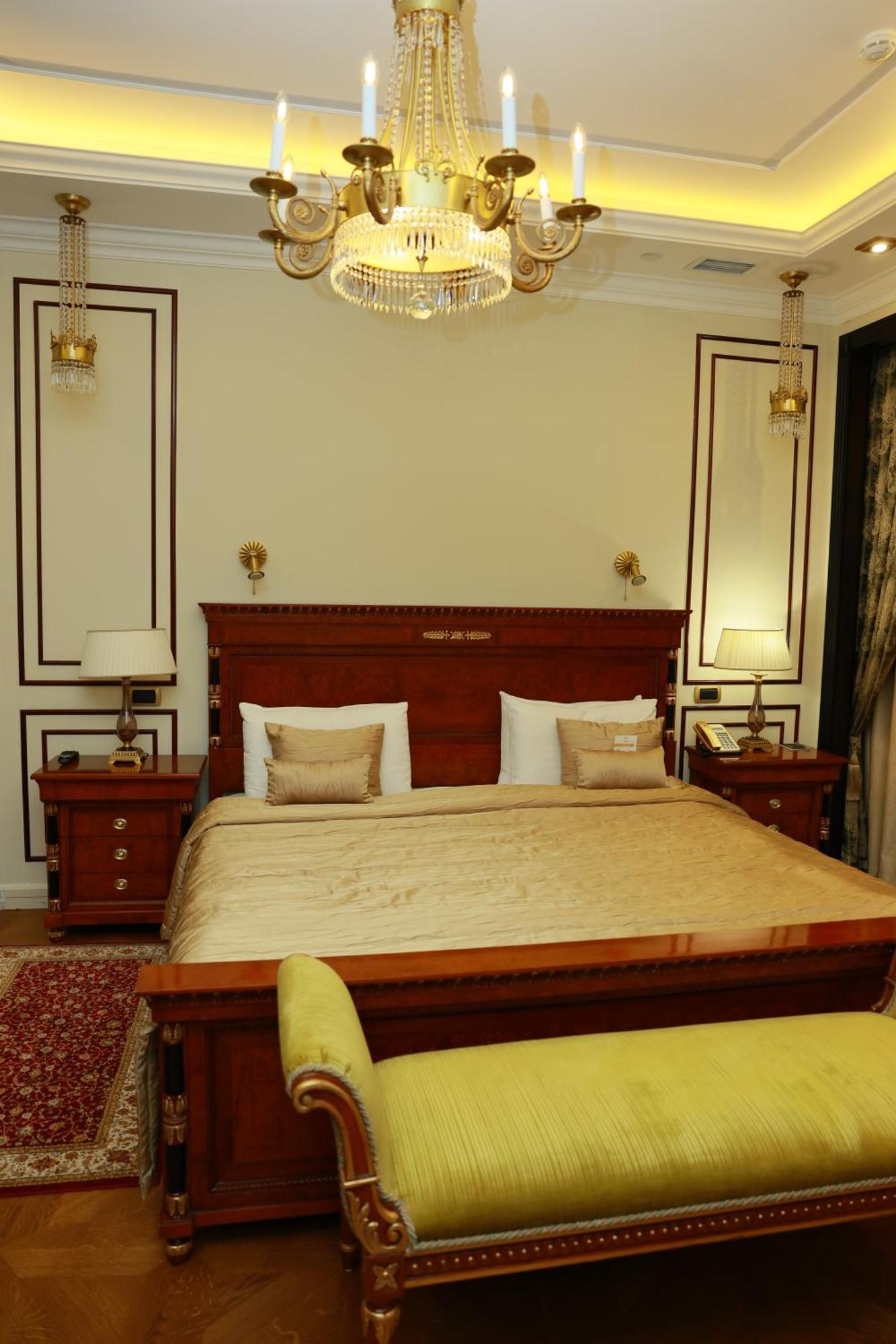 Golden Palace Hotel Yerevan Luaran gambar