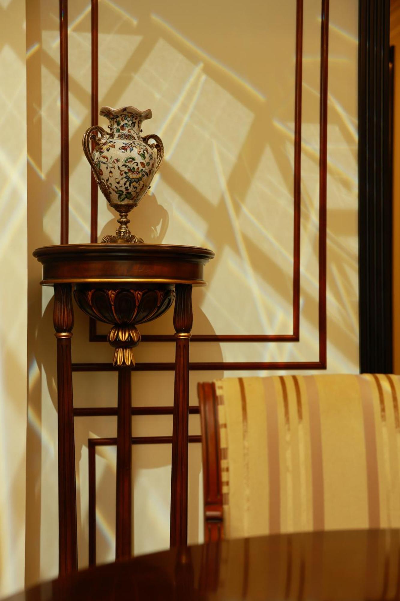 Golden Palace Hotel Yerevan Luaran gambar