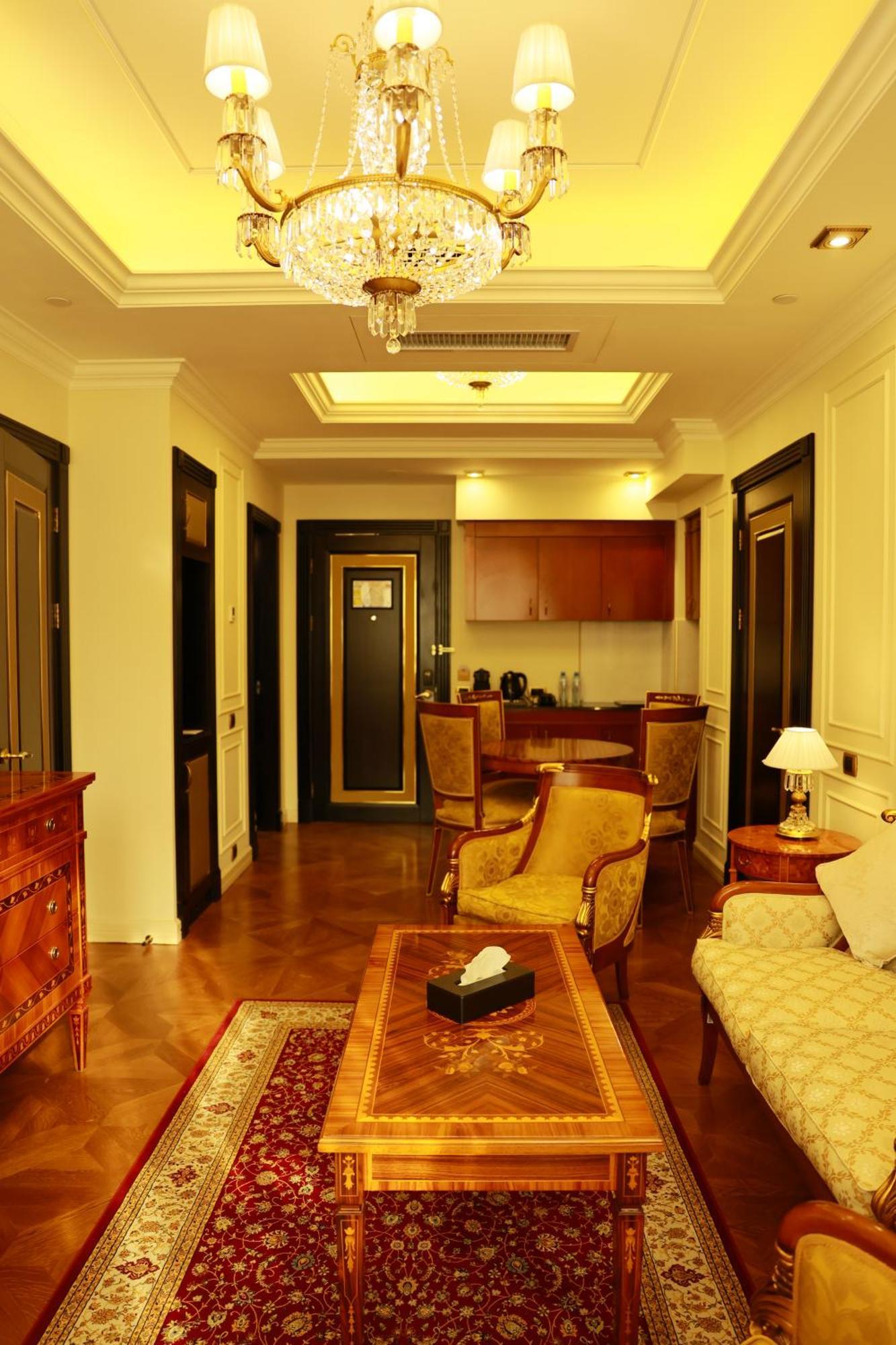 Golden Palace Hotel Yerevan Luaran gambar