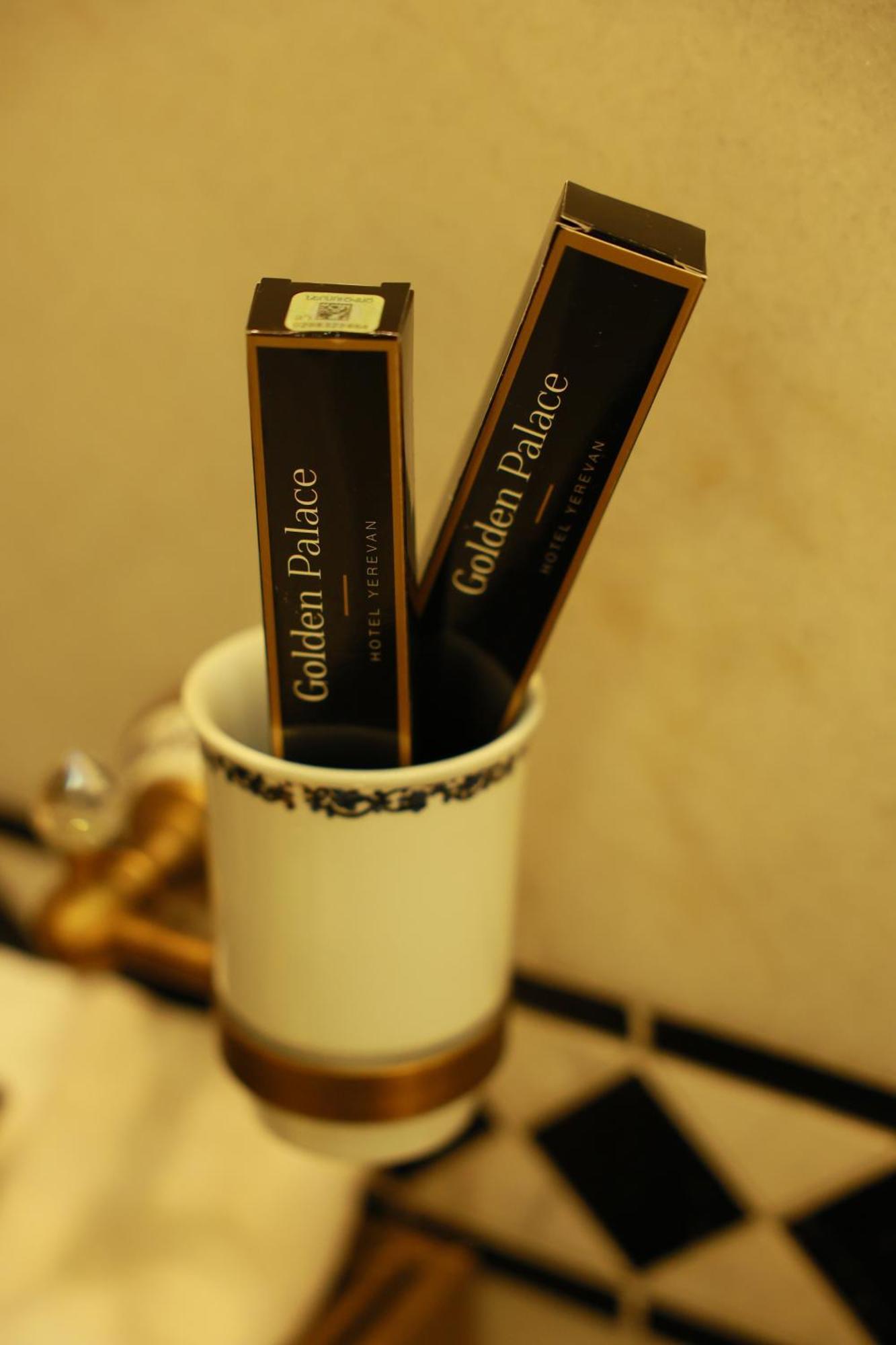 Golden Palace Hotel Yerevan Luaran gambar