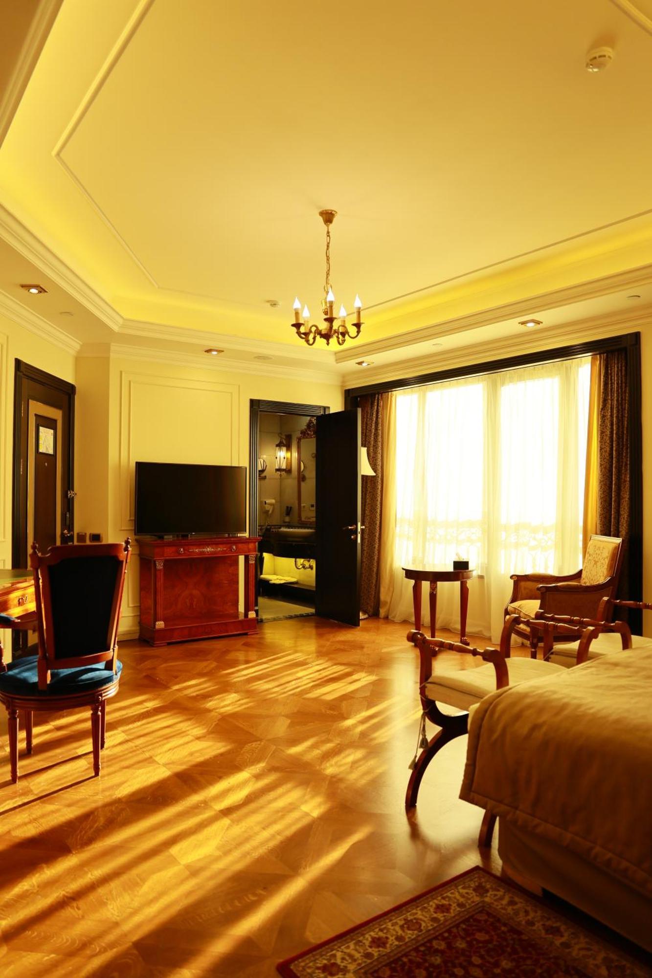 Golden Palace Hotel Yerevan Luaran gambar