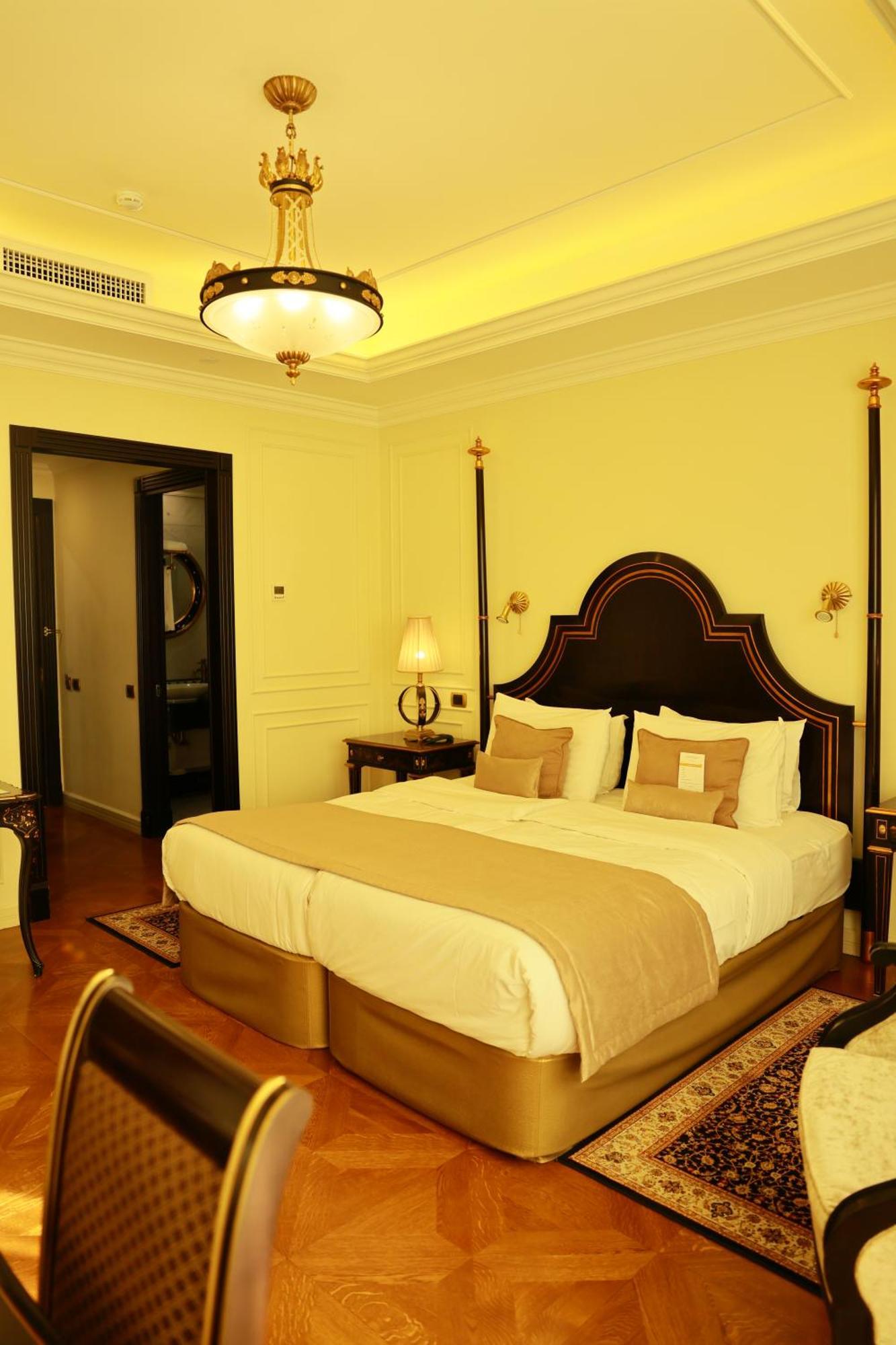 Golden Palace Hotel Yerevan Luaran gambar