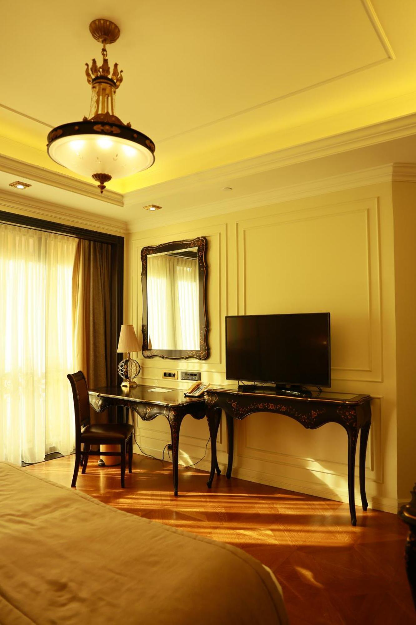 Golden Palace Hotel Yerevan Luaran gambar